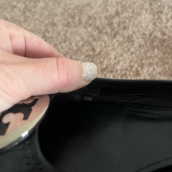 Black Tory Burch ballet flats - Picture 3 of 3